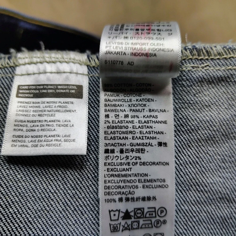 Levis classic levi